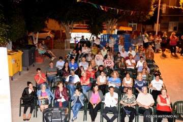 Daniel Castellano da el pistoletazo de salida a las fiestas de El Caracol (Foto Antonio Alí)